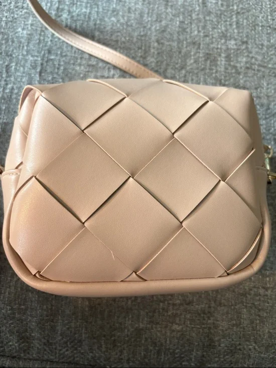 a new day Blush Pink Woven Crossbody Bag - Picture 5 of 9